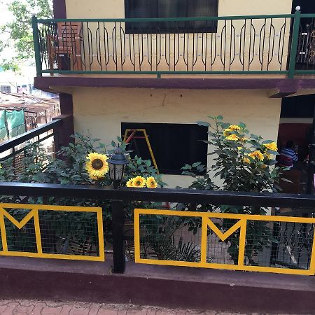 Hotel Madhumalti マテラン エクステリア 写真
